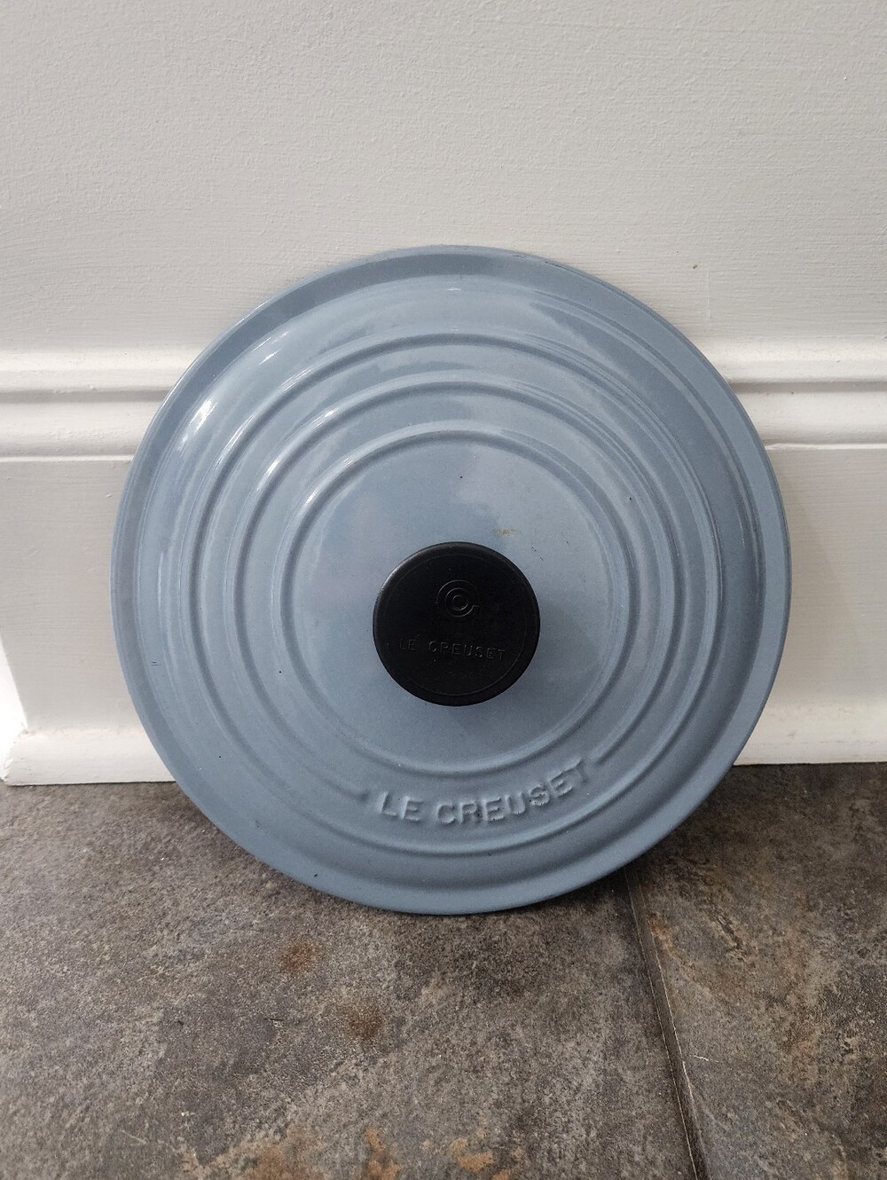 Vintage Le Creuset Sky Blue #24 4.5 Quart Enameled Cast Iron Dutch Oven Pot Lid